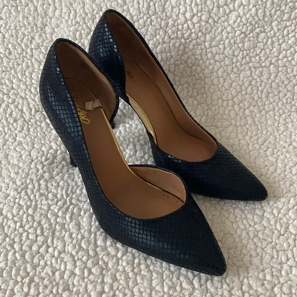 Mossimo Supply Co. Faux Snakeskin Stiletto Heels - Picture 3 of 13